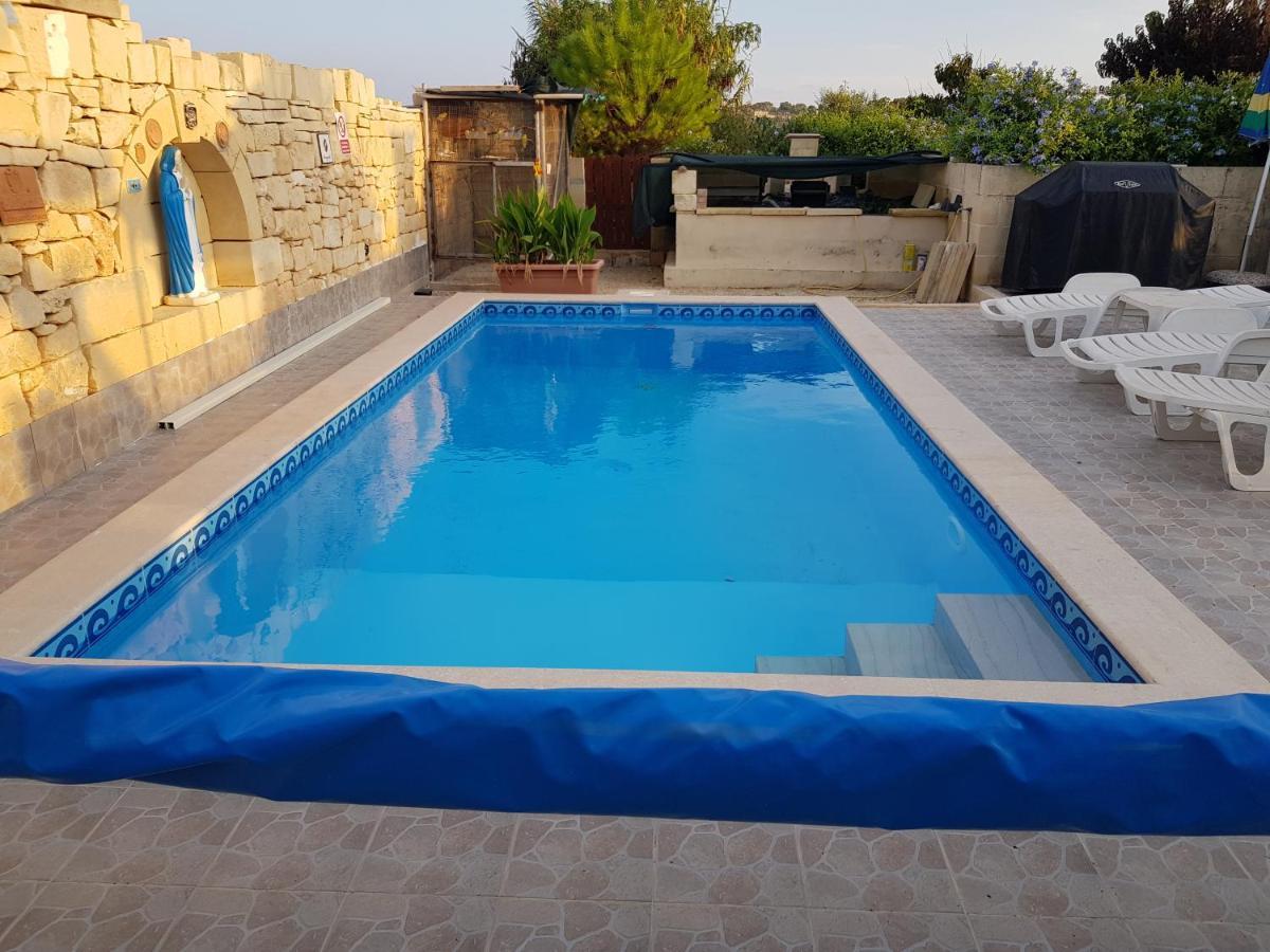 Auberge De Provence Guest House Siggiewi Eksteriør bilde